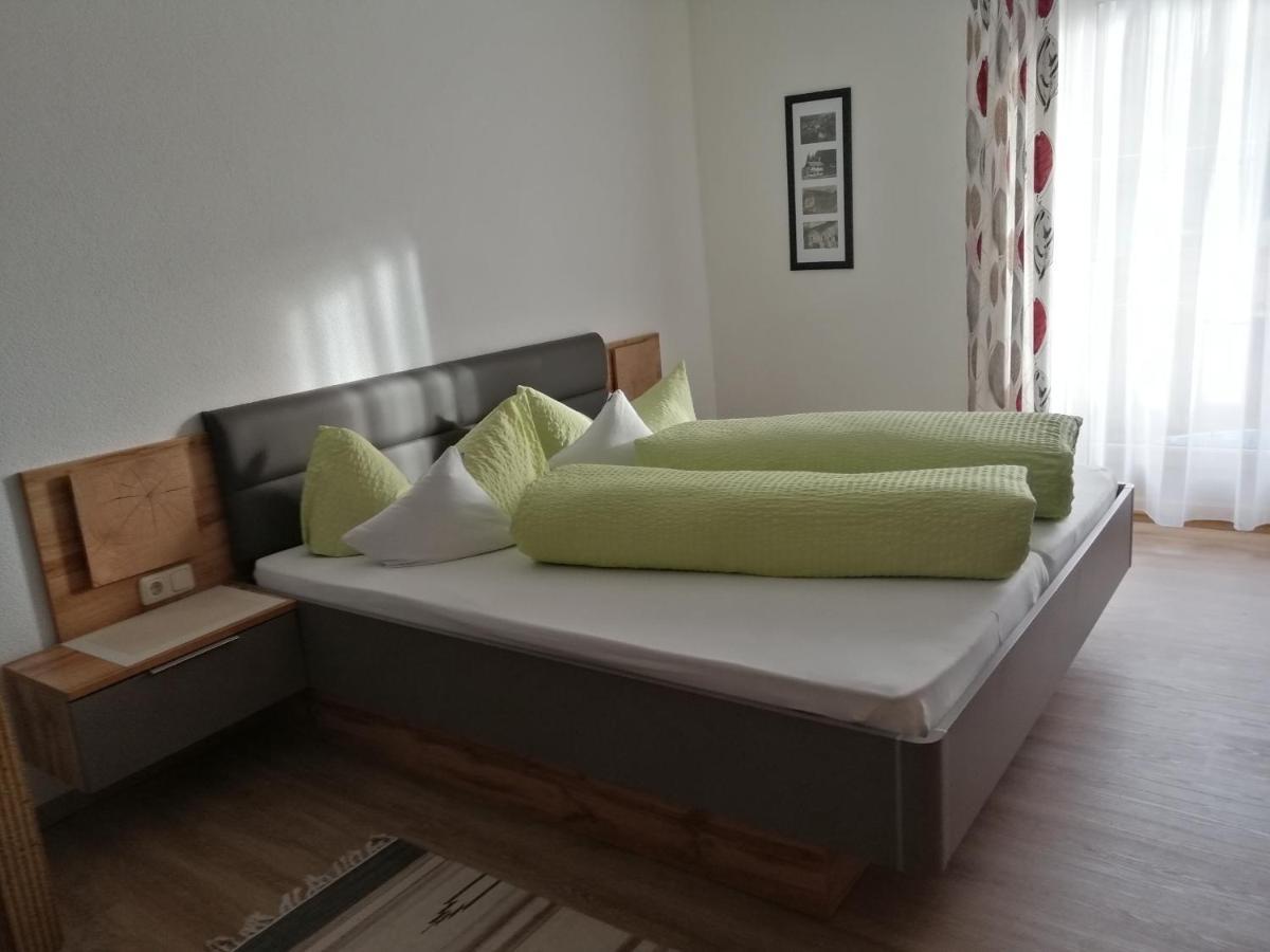 Spisshof Hotel Grins Ngoại thất bức ảnh